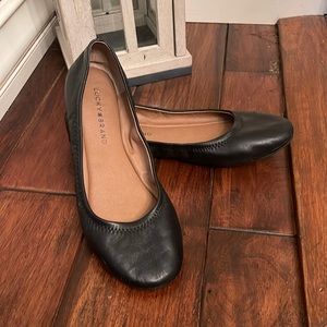 🍀 TOO COMFY!! Lucky Brand ballet flats